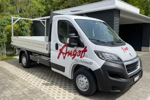 Dienstleistung Angst AG